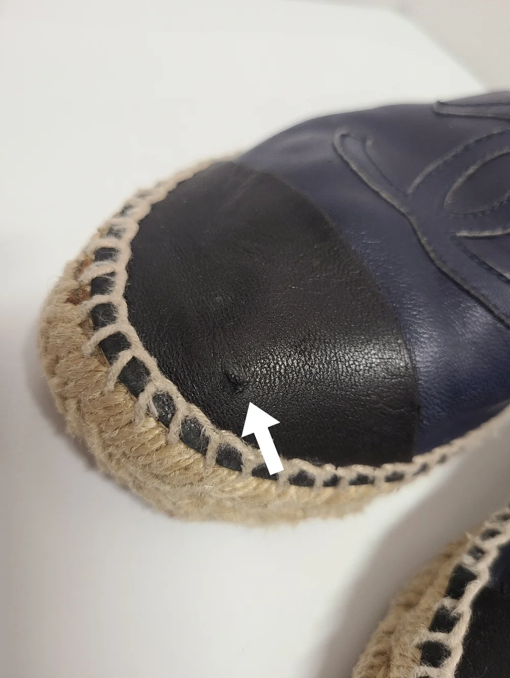 Chanel CC Logo Navy & Black Lambskin Leather Espadrilles Flats Sz 39 US 8